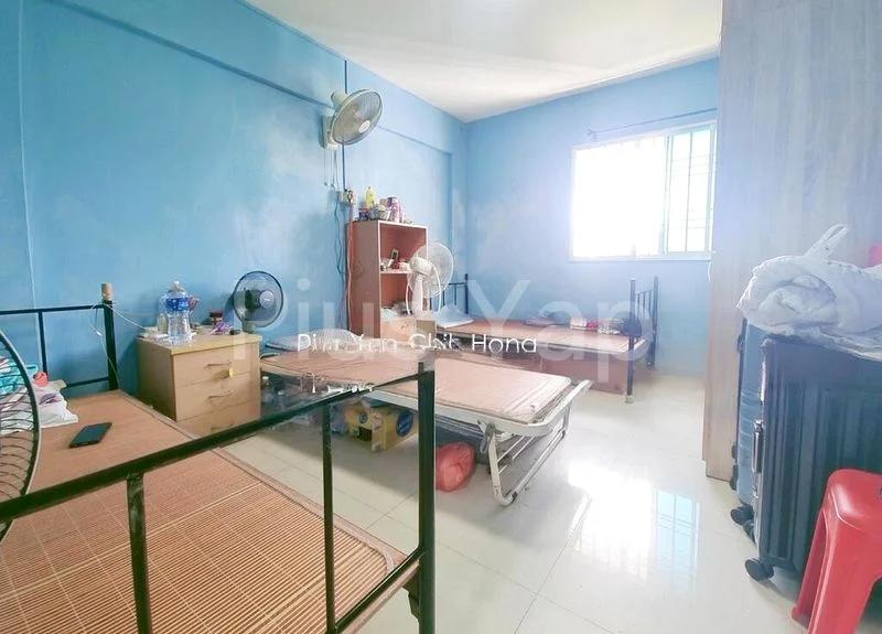 4 Room (4A) HDB for Sale in  41 Teban Gardens Road - Image 12
